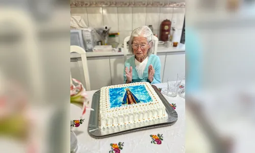 
							Há 50 anos, família de Apucarana mantém tradição de fé a Nossa Senhora
						
						