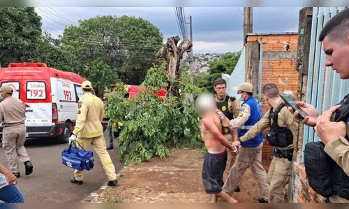 
							PM flagra homem atacando esposa com facão e impede crime em Apucarana
						
						