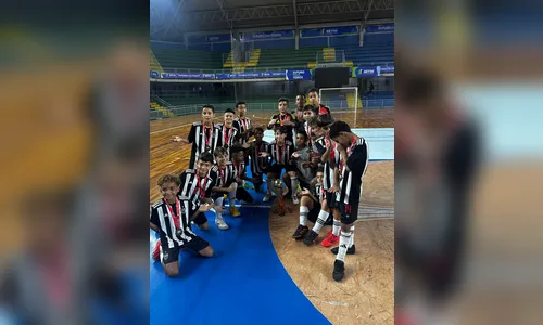 
							Jovem atleta apucaranense é campeão no Atlético Mineiro
						
						