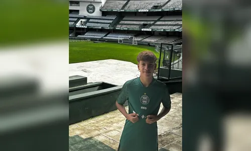 
							Jovem meio-campista apucaranense acerta com o Coritiba
						
						