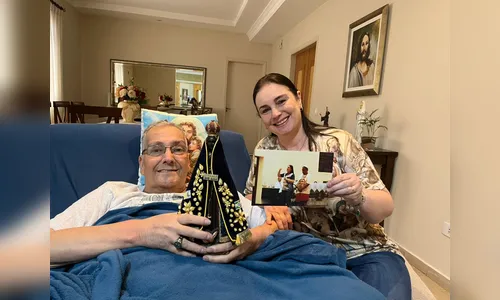 
							Casal transforma sala de casa em espaço dedicado a Nossa Senhora
						
						