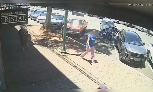 
							Vídeo mostra acidente que deixou motociclista ferido no centro; veja
						
						