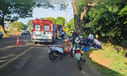
							Motociclista fica em estado grave após bater em árvore em Apucarana
						
						