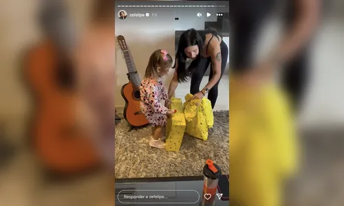 
							Saiba qual é o preço da boneca que Ana Castela deu para Maria Flor
						
						
