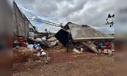 
							Temporal causa estragos e prefeitura trabalha em Nova Amoreira
						
						
