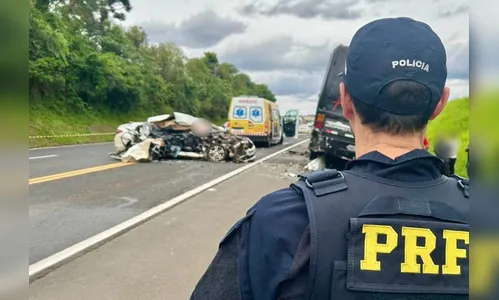 
							Professores de vôlei morrem em acidente a caminho de competição no PR
						
						