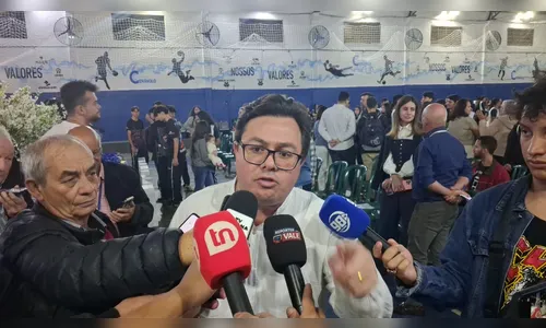 
							Leugi diz que foi impedido de falar sobre suposto caso de assédio
						
						