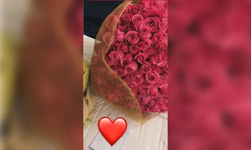 
							Virginia ganha buquê e internautas acreditam que seja de Vini Jr
						
						