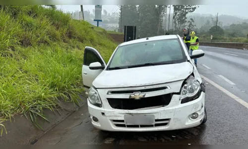 
							Acidente no Contorno Sul de Apucarana deixa três feridos
						
						