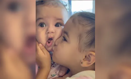 
							Bruna Biancardi exibe momento de carinho entre as duas filhas; veja
						
						