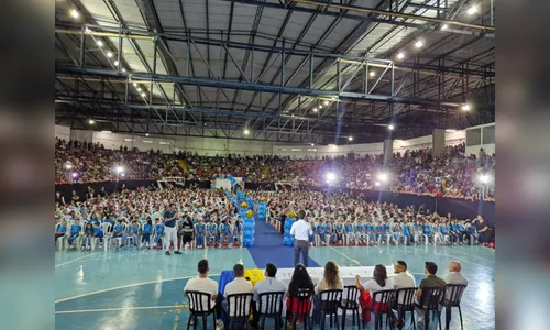 
							Educação Infantil forma 1.280 alunos em Apucarana
						
						
