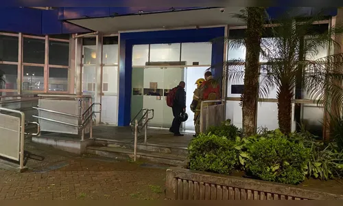 
							Fumaça na agência da Caixa mobiliza bombeiros e PM em Apucarana
						
						