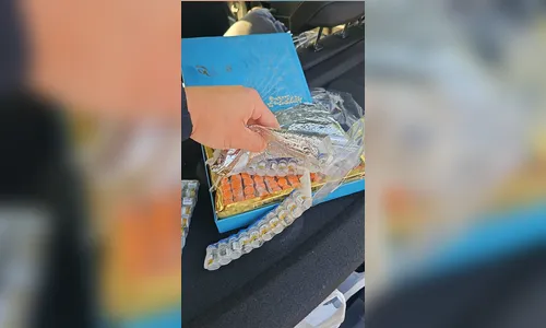 
							PRF apreende 340 ampolas de remédio ilegal para emagrecer no Paraná
						
						