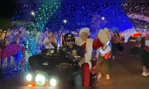 
							Chegada do Papai Noel marca início do período de Natal em Apucarana
						
						