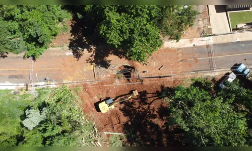 
							Trecho da Rua Rio dos Patos começa a ser recuperado
						
						