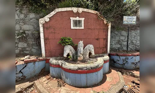 
							Ângelo Franco Perez: o escultor que moldou a identidade urbana de Apucarana
						
						