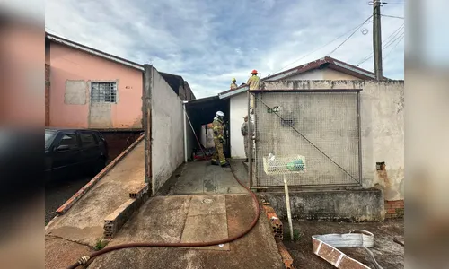 
							Incêndio em residência no Conjunto Sumatra mobiliza bombeiros
						
						