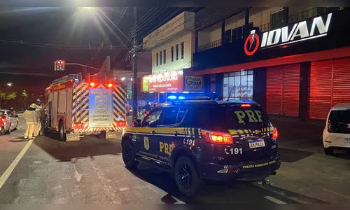 
							Casal fica ferido em batida entre moto e caminhão em Apucarana
						
						