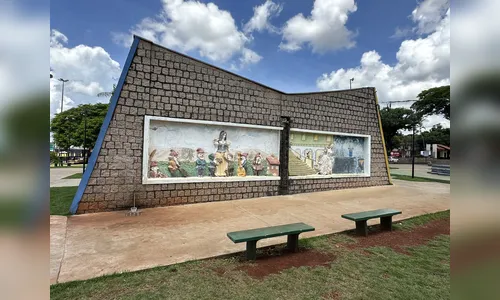 
							Vereador protocola projetos para reconhecer patrimônios históricos em Apucarana
						
						