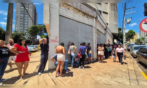 
							Cadastro para futuro projeto de habitação forma fila de interessados em Apucarana
						
						