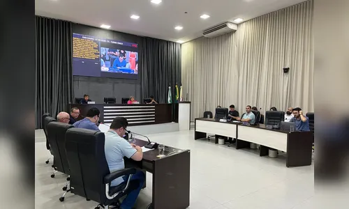 
							Câmara de Apucarana mantém vetos ao orçamento em sessão extraordinária
						
						