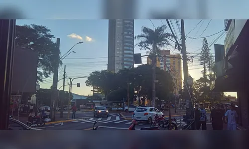 
							Explosão em subestação pode ser causa da falta de energia em Apucarana
						
						