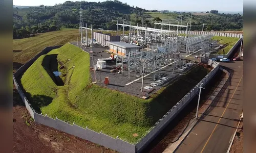 
							Diretores da Copel explicam funcionamento da nova subestação em Apucarana; veja
						
						