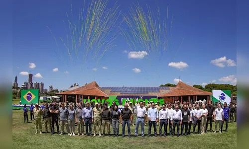 
							Ratinho Jr entrega 243 drones para monitoramento aéreo das forças de segurança
						
						