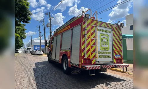 
							Homem fica com os dedos presos em máquina de empresa em Apucarana
						
						