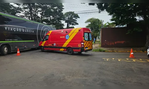 
							Acidente entre Corcel e moto deixa jovem ferido em Apucarana
						
						