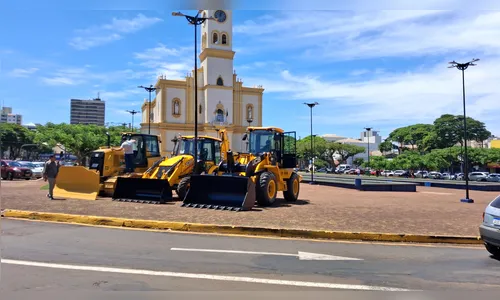 
							Governo estadual entrega maquinário para Apucarana e Rio Bom
						
						