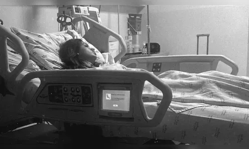 
							Equipe de Juliano Floss reage a denúncias de Vivi Wanderley sobre relacionamento abusivo
						
						