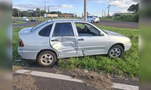 
							Motociclista fica ferido em batida no trevo da PR-444 em Arapongas
						
						