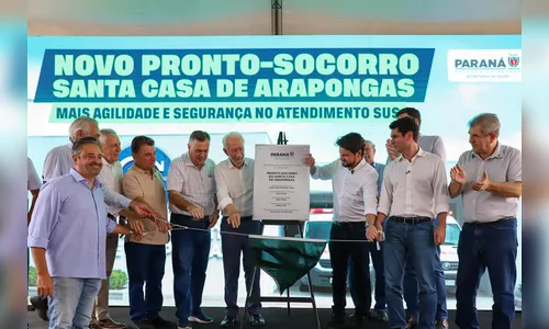 
							Piana inaugura pronto-socorro e anuncia R$ 15 milhões para Santa Casa de Arapongas
						
						