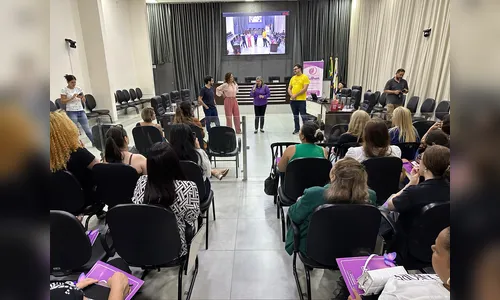
							Procuradoria da Mulher promove palestra para incentivar novas lideranças femininas
						
						