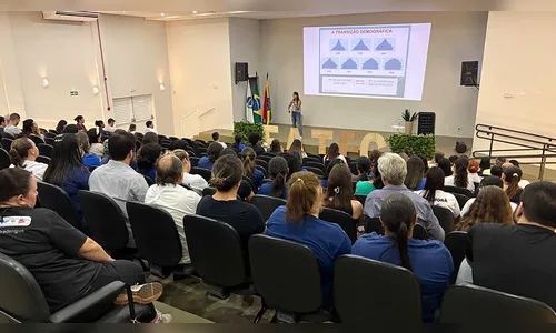 
							Prefeitura de Ivaiporã promove capacitação para aprimorar o cuidado em saúde
						
						