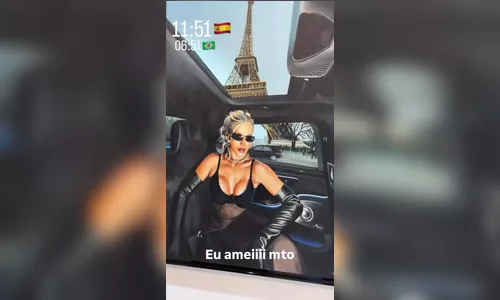 
							Virginia Fonseca pendura quadro com seu retrato na mansão de Vini Jr
						
						