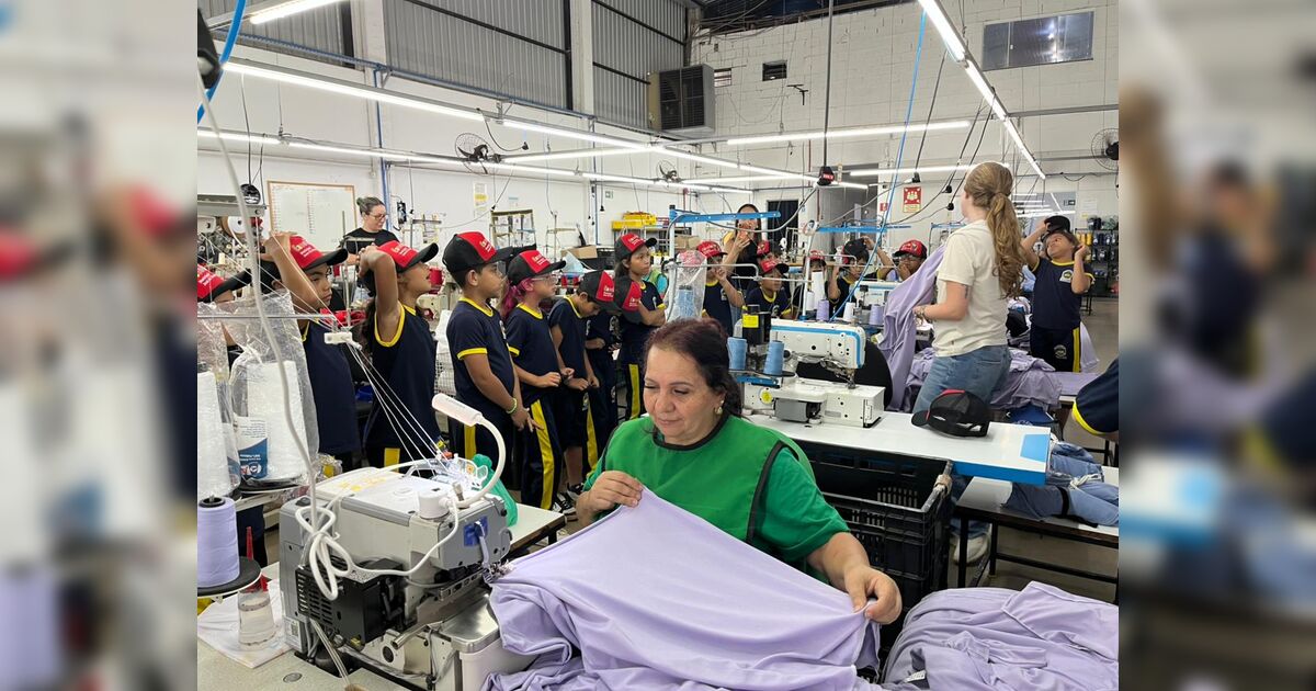 Projeto leva 1.400 alunos para conhecer fábricas de bonés em Apucarana