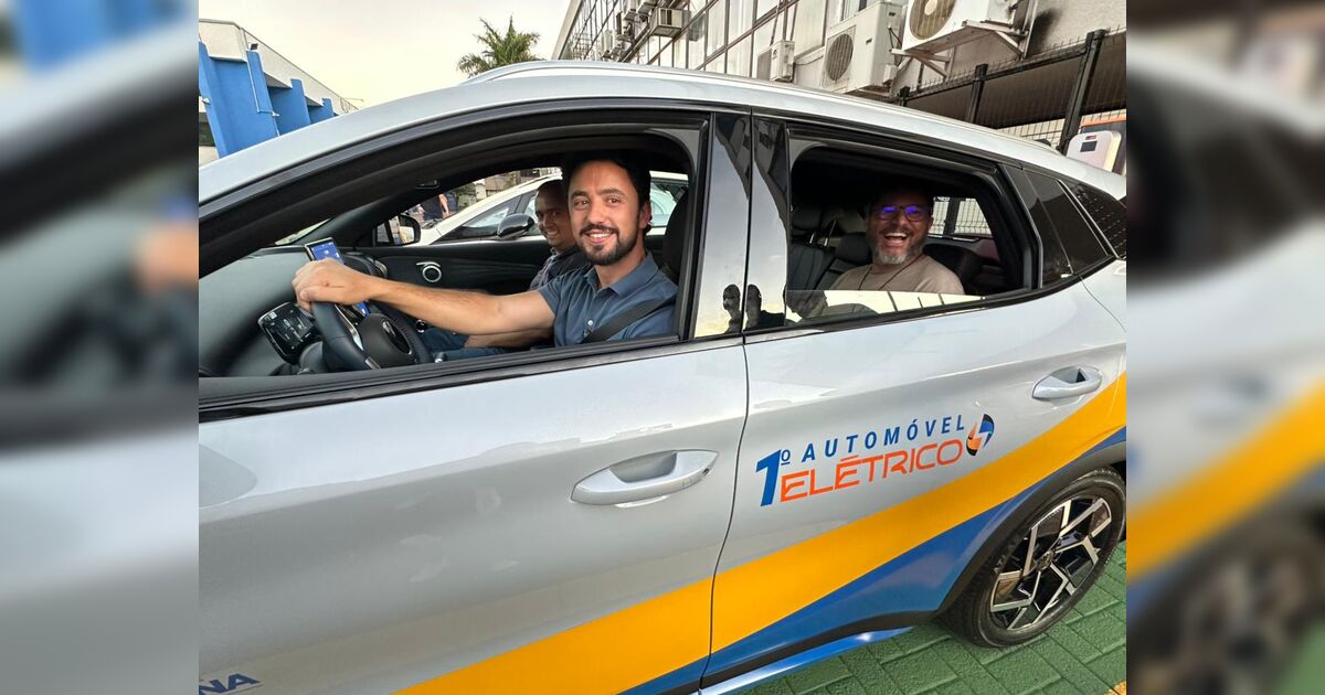 Três carros elétricos reforçam a frota da Prefeitura de Apucarana