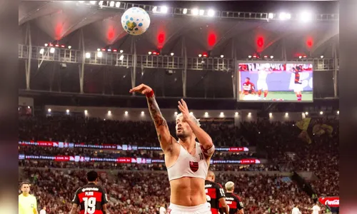 
							Arrascaeta homenageia Oscar Schmidt, lenda do basquete após vitória do Flamengo
						
						