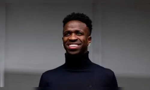 
							Atleta brasileiro é um dos mais bem pagos do mundo e tem mansão com elevador interno; saiba quem
						
						