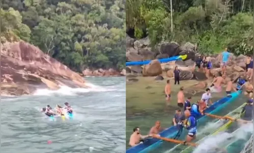 
							Grupo de turistas é resgatado após canoas começarem a afundar no litoral de SP
						
						