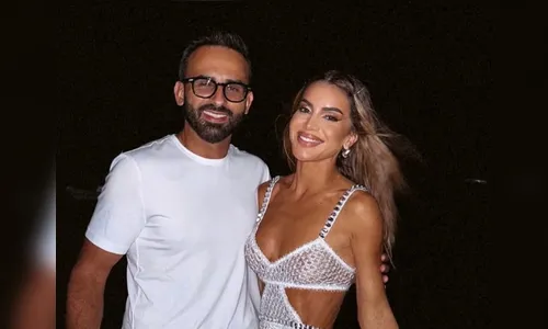 
							Influenciadora de 38 anos termina relacionamento de 21 anos: ‘Não tem sido fácil’
						
						