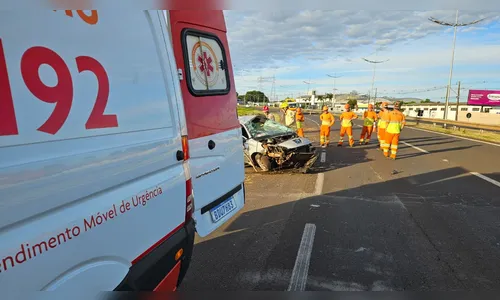 
							Motorista fica gravemente ferido após capotamento na BR-369 em Apucarana
						
						