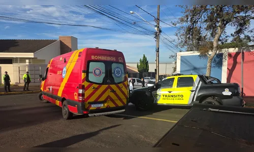 
							Motorista foge após acidente envolvendo três carros em Apucarana
						
						
