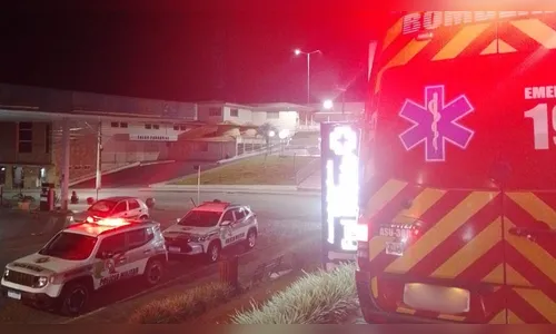 
							Motorista reage a abordagem após acidente, esfaqueia policial e acaba baleado em SC
						
						