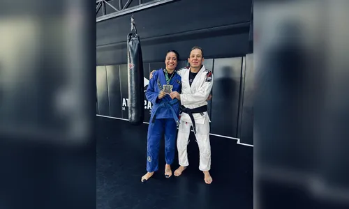 
							Pódio histórico: apucaranense conquista primeiro destaque feminino no Brasileiro de Jiu-Jítsu
						
						