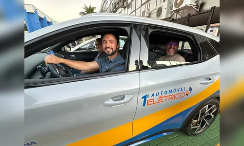 
							Três carros elétricos reforçam a frota da Prefeitura de Apucarana
						
						