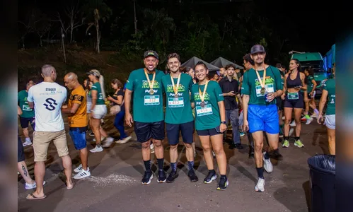 
							Unimed Night Run reúne quase 1 mil atletas e movimenta Apucarana
						
						