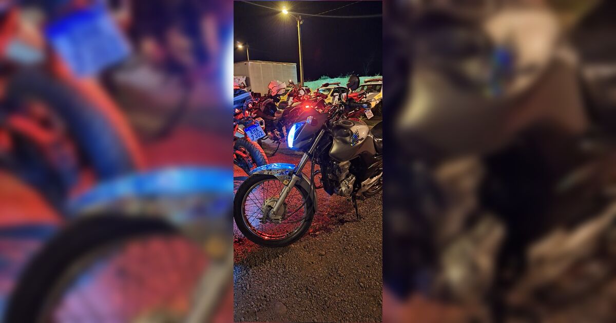 Jovem tenta fugir da Rocam e acaba com 7 multas e moto apreendida em Apucarana